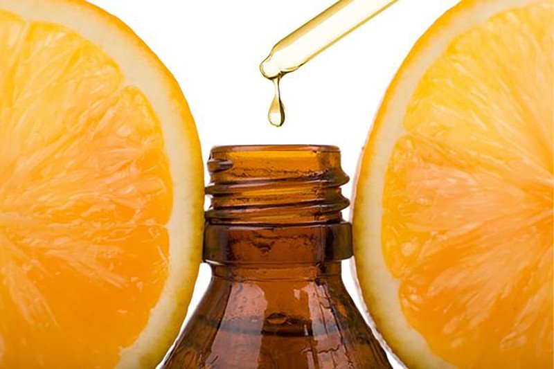 AHA từ cam quýt hỗ trợ làm sáng và tái tạo da trong peel da sinh học
