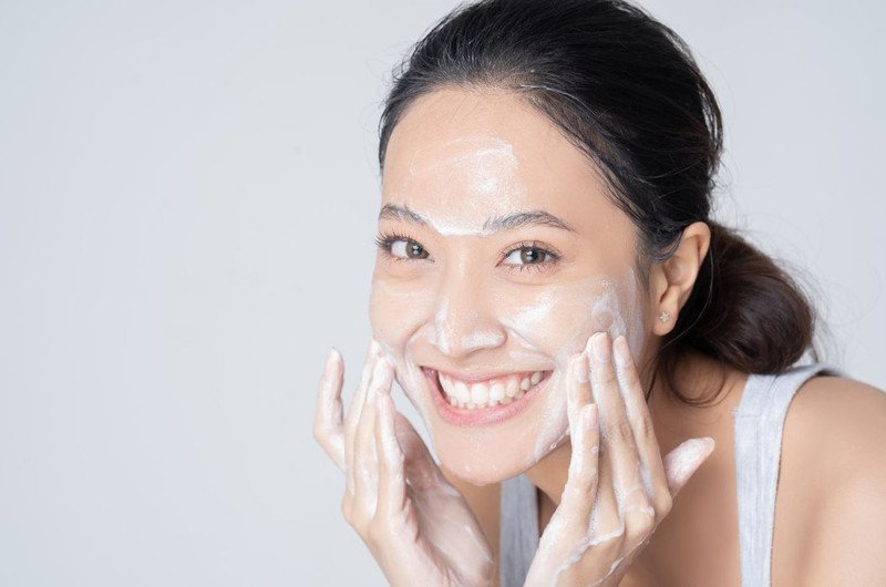 Bạn đã bắt đầu thói quen rửa mặt bằng bột sắn dây mỗi ngày chưa