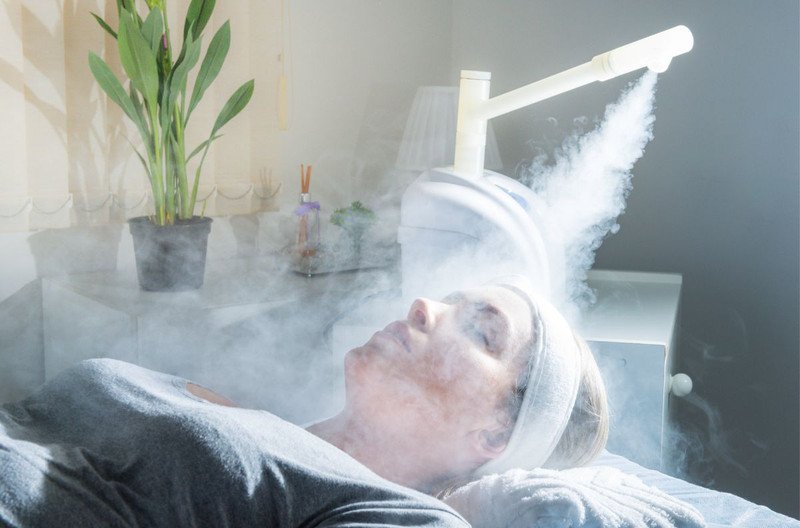 Cách loại bỏ bã nhờn và cặn trang điểm để làm sạch da mặt hiệu quả