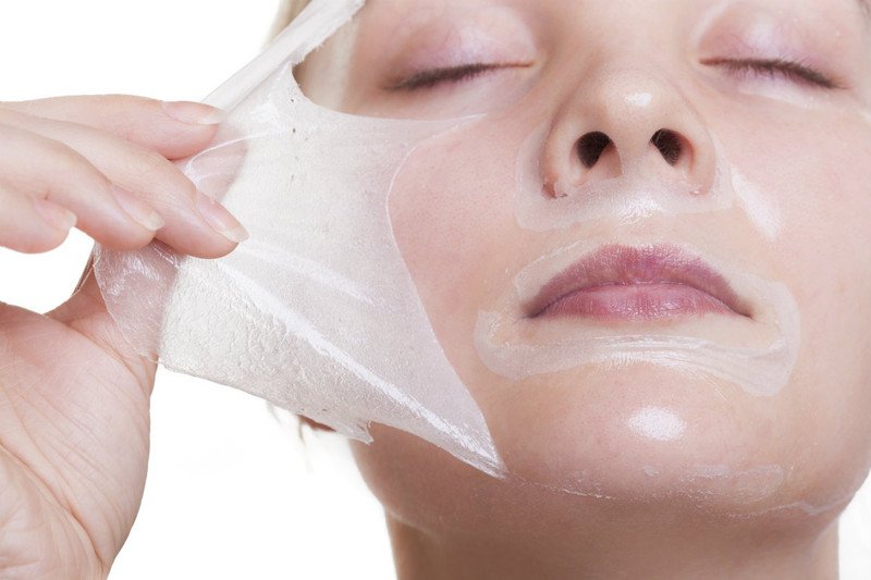 Cơ chế peel da sinh học tác động lên bề mặt da giúp tái tạo tế bào mới