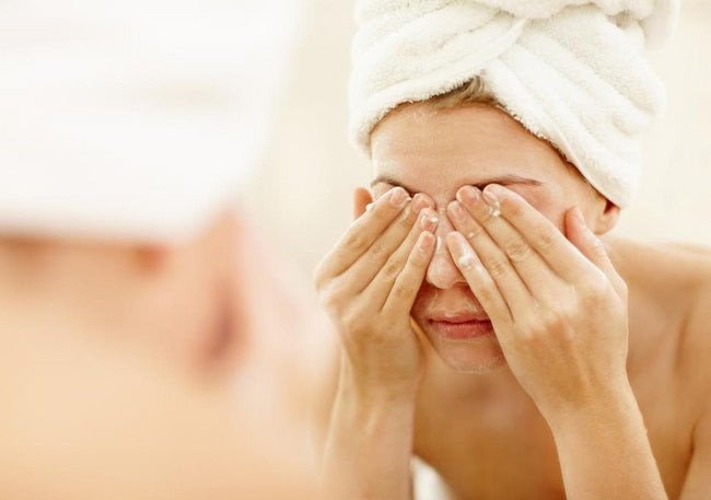 công dụng của sữa rửa mặt