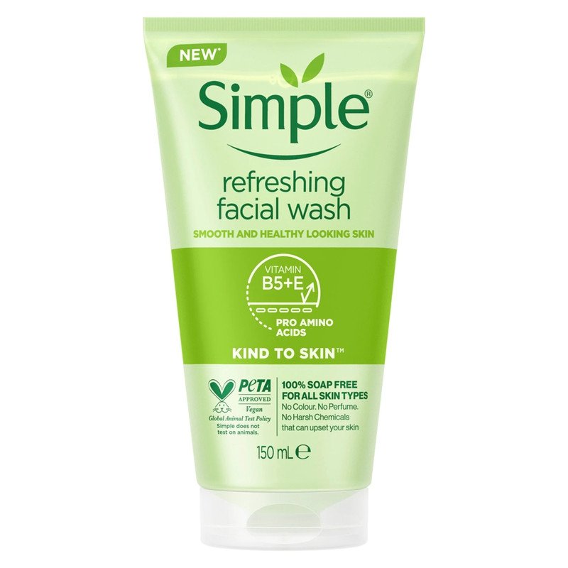 Công thức sữa rửa mặt Simple không gây kích ứng da