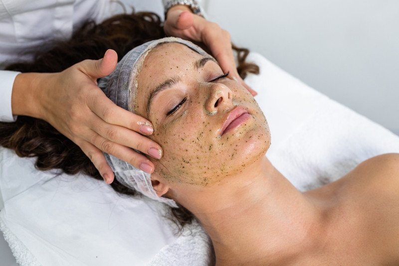Đặc điểm phương pháp peel da sinh học an toàn và hiệu quả cao