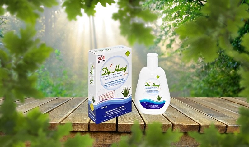 Hình ảnh các sản phẩm dung dịch vệ sinh phụ nữ Dạ Hương đa dạng mẫu mã và công dụng