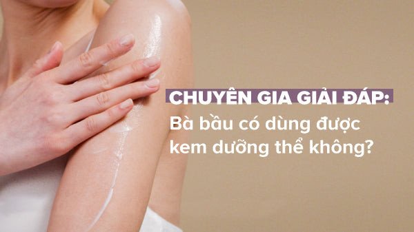Hình ảnh mẹ bầu đang thoa kem dưỡng thể cho làn da mềm mại, an toàn trong thai kỳ