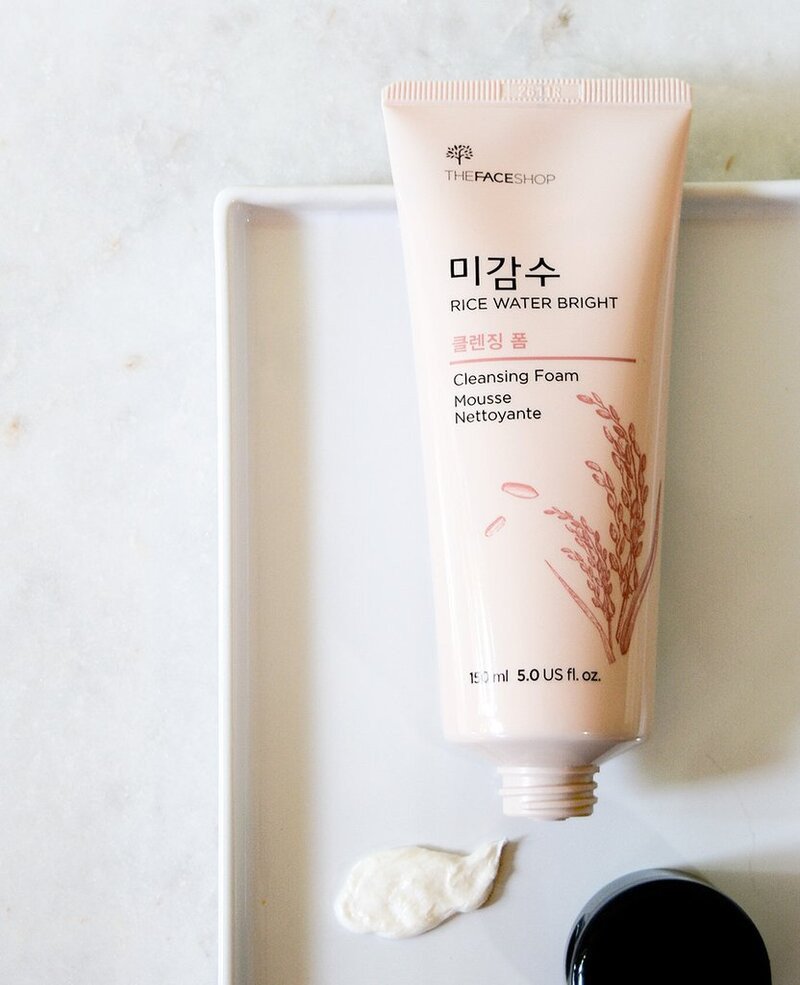Kết cấu sữa rửa mặt gạo