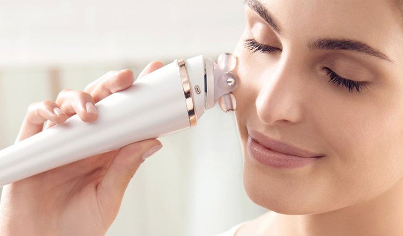 Không nên dùng máy massage mặt cầm tay quá nhiều lần trong một tuần để tránh gây hại cho da
