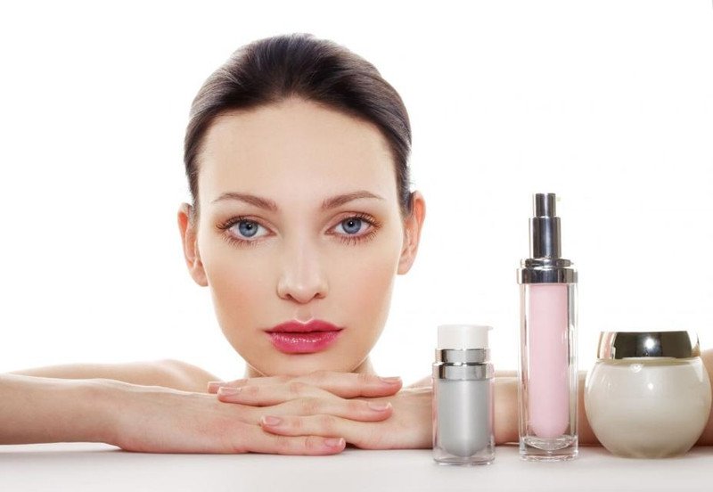 Kiểm tra độ pH của sữa rửa mặt để đảm bảo cân bằng da