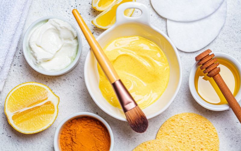 Mặt nạ nghệ mật ong giúp giảm thâm mụn hiệu quả