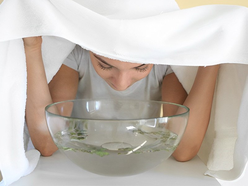 Mặt nạ và dụng cụ tẩy tế bào chết cho chu trình chăm sóc da tuần hoàn