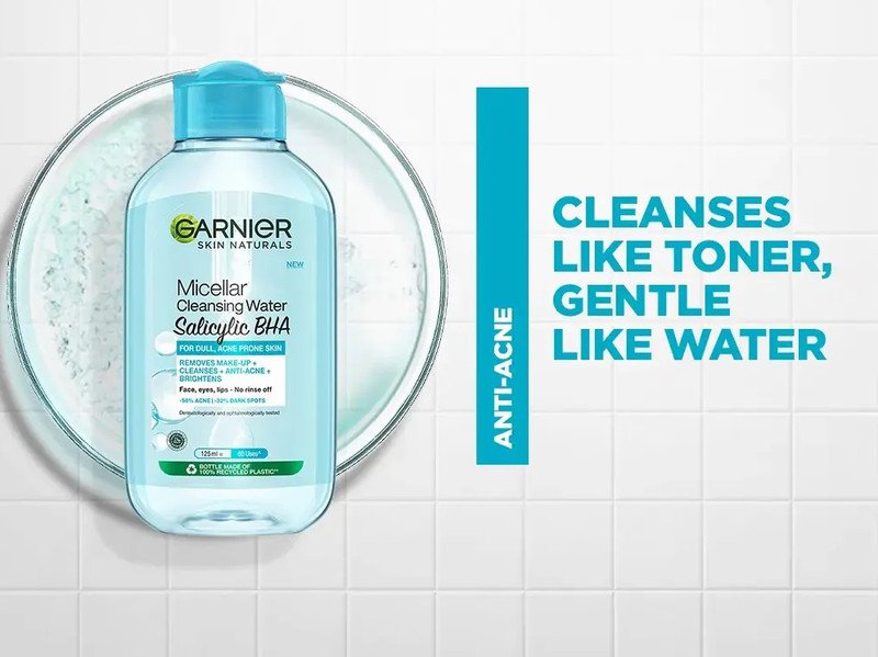 Nước tẩy trang Garnier Skin Naturals Micellar Cleansing Water BHA cho da dầu mụn