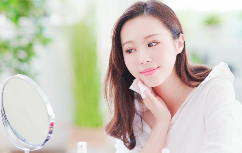 Quy trình dùng BHA hàng ngày để chăm sóc da hiệu quả