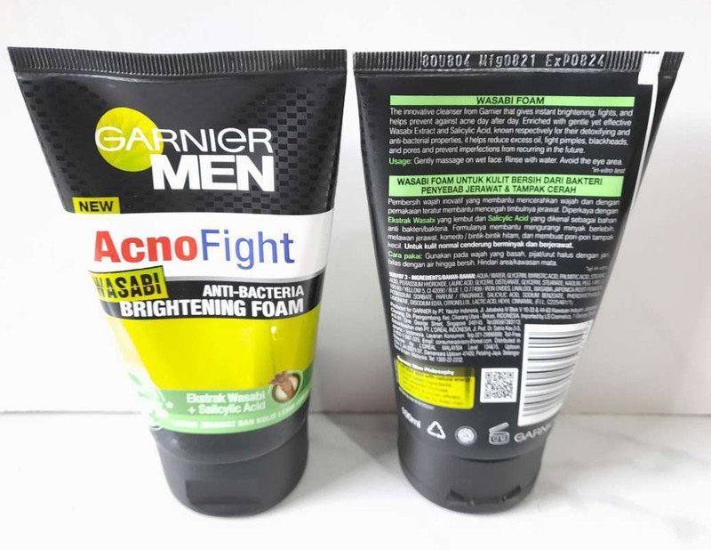 Sản phẩm sữa rửa mặt Garnier Acno Fight Wasabi Foam cho nam giới kiểm soát dầu và ngăn ngừa mụn