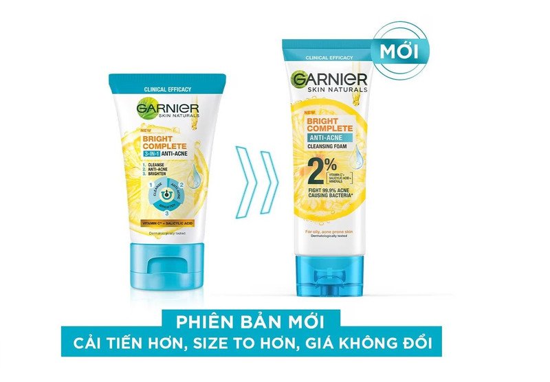 Sữa rửa mặt Garnier Skin Naturals Bright Complete Anti-Acne Cleansing Foam giúp làm sạch và ngừa mụn