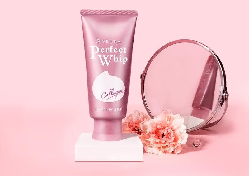 sữa rửa mặt Nhật Senka Collagen IN hỗ trợ làm sạch và dưỡng ẩm