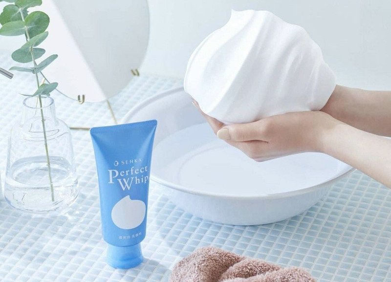 Sữa rửa mặt Perfect Whip Senka review tổng quan về hiệu quả và sự phù hợp