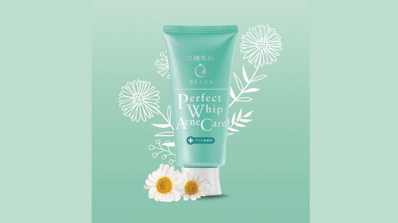 Sữa rửa mặt Perfect Whip xanh lá cây làm sạch sâu cho da mụn