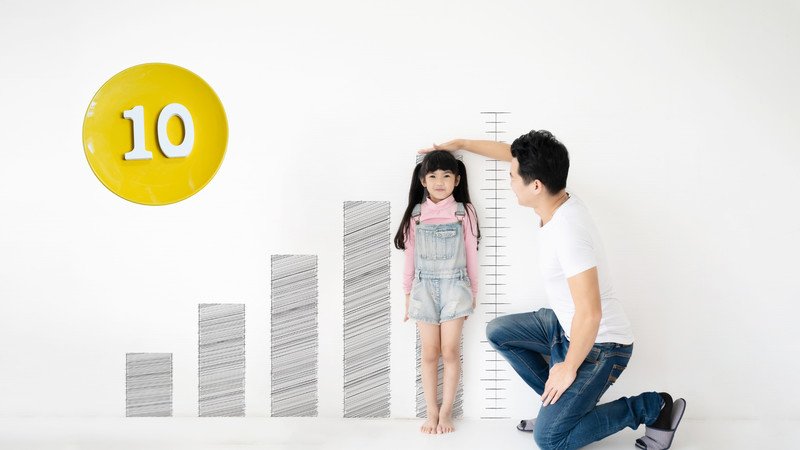 Trẻ 10 tuổi thấp hơn chuẩn cần được bổ sung sữa tăng chiều cao phù hợp