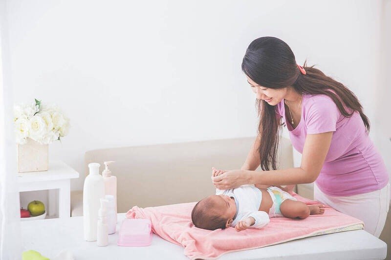 Vệ sinh cho trẻ sơ sinh