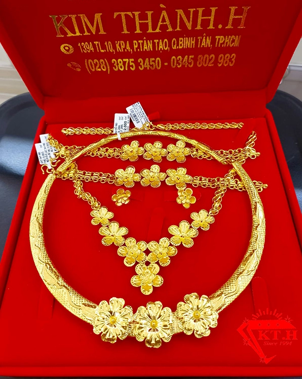 Bộ trang sức vàng 980