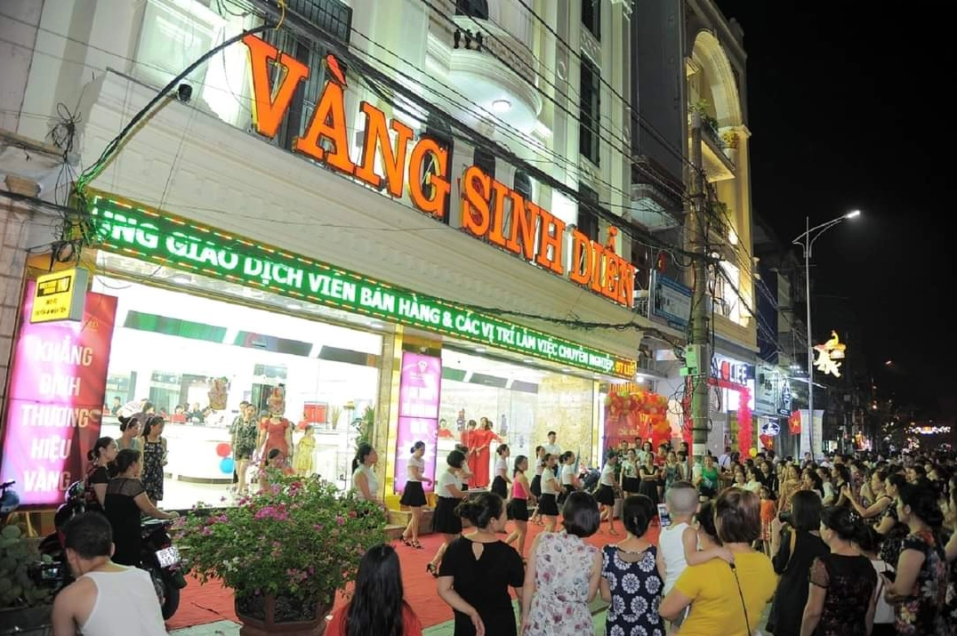 Cửa hàng vàng Sinh Diễn